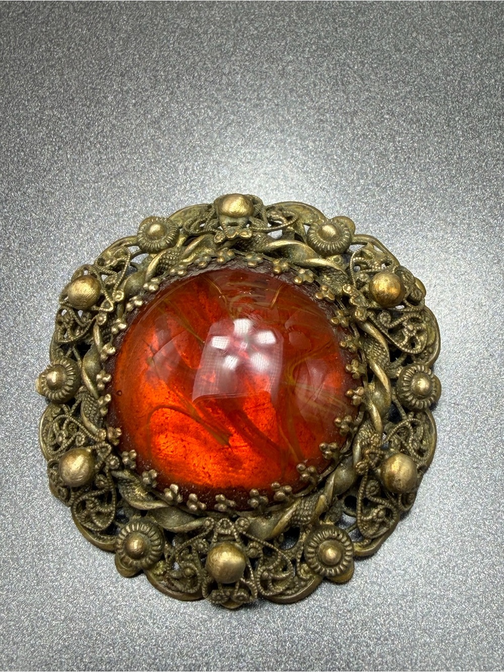 Vintage Czech Amber Glass Brooch #cz599 - Picture 2 of 4